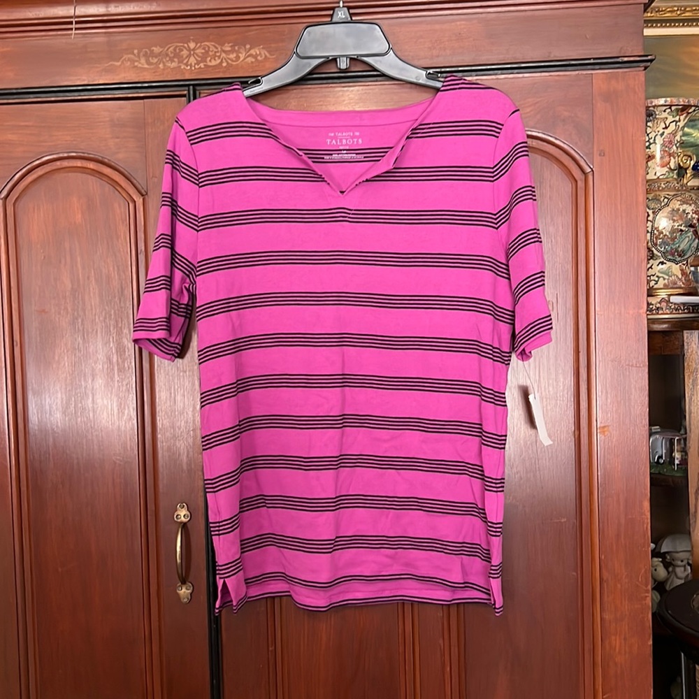 Talbots NWT V Neck Striped Short Sleeve Shirt Size LP